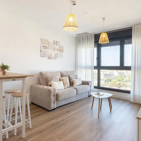 Apartment Skyline Iv Pool & Coworking By Ele
