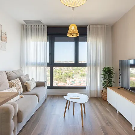 Skyline Iv Pool & Coworking By Ele Appartement